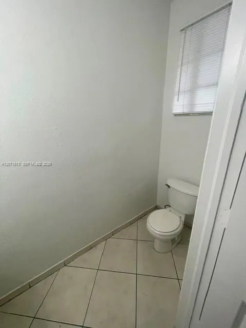 2004 Marsh Harbor Dr Riviera Beach, FL 33404