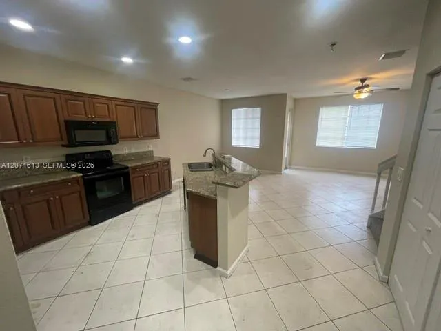 2004 Marsh Harbor Dr Riviera Beach, FL 33404