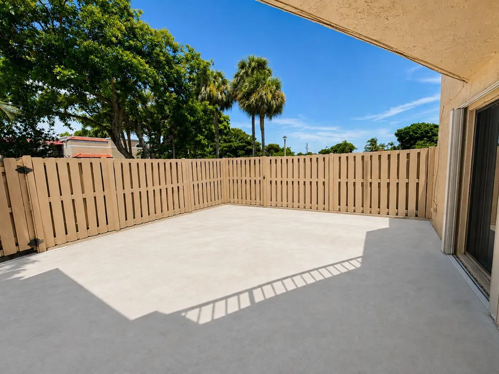 3725 VILLAGE DRIVE #D Delray Beach, FL 33445