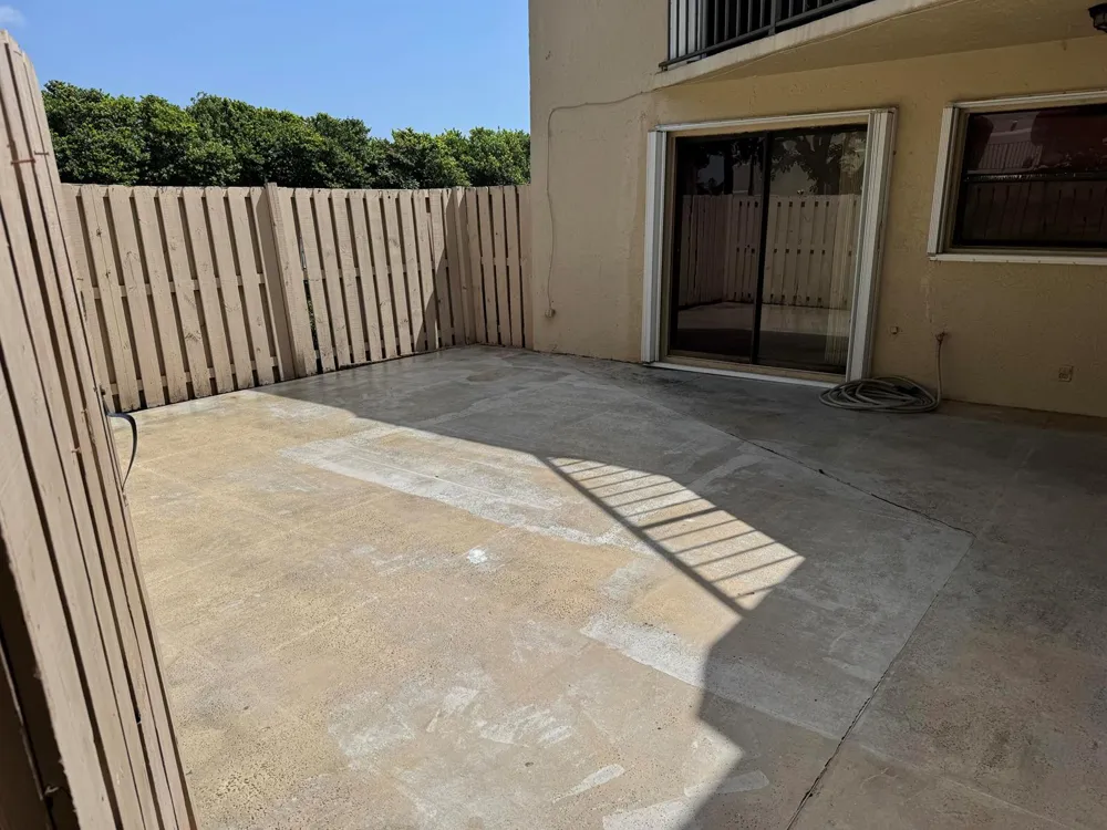 3725 VILLAGE DRIVE #D Delray Beach, FL 33445