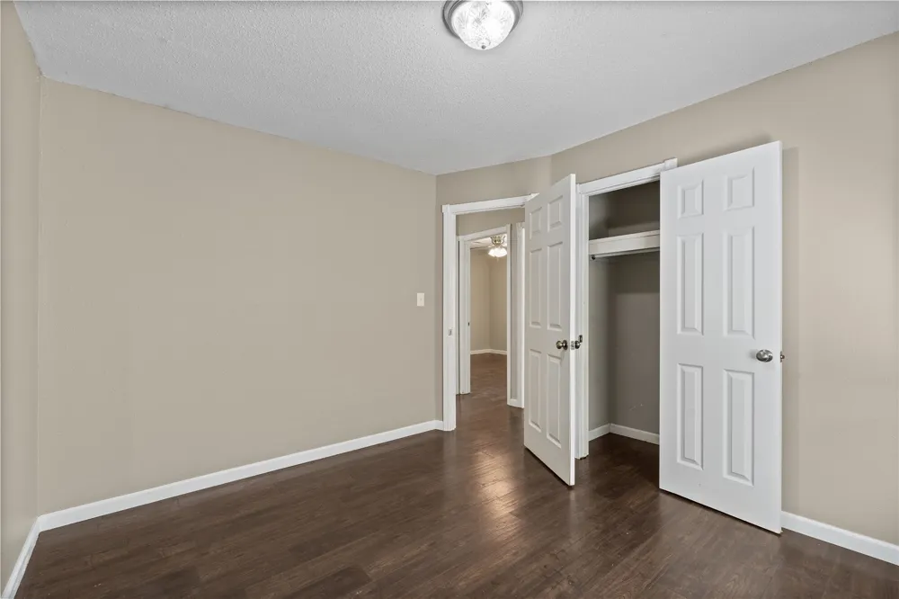604 SE Greystone Avenue Bartlesville, OK 74006