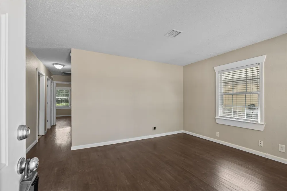 604 SE Greystone Avenue Bartlesville, OK 74006