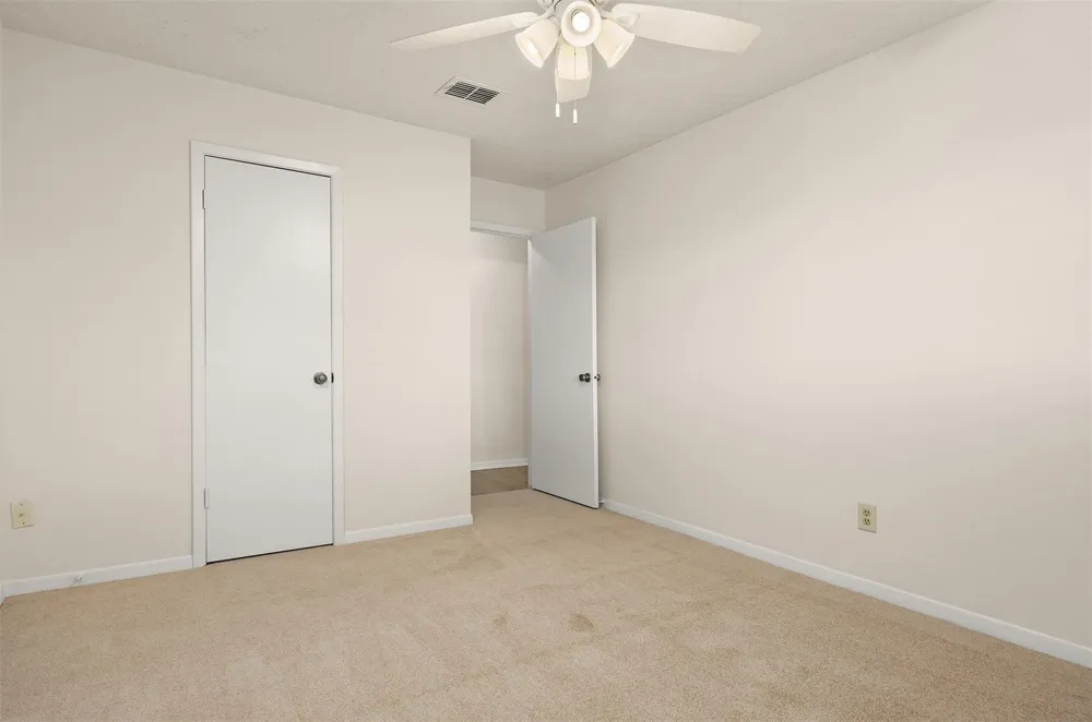 1009 Amy Drive Deer Park, TX 77536