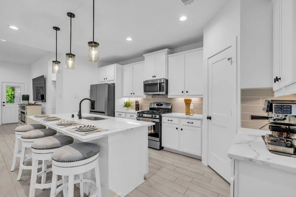 426 Glacier Pass Montgomery, TX 77316