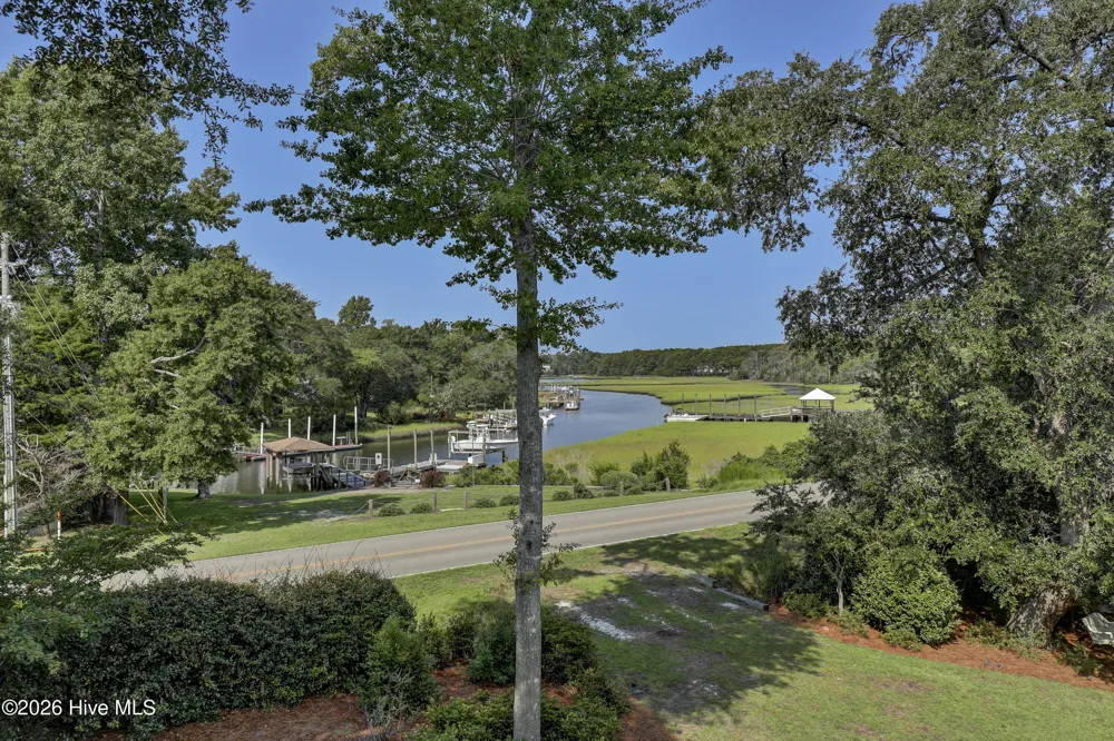 600 Cordgrass Road Hampstead, NC 28443
