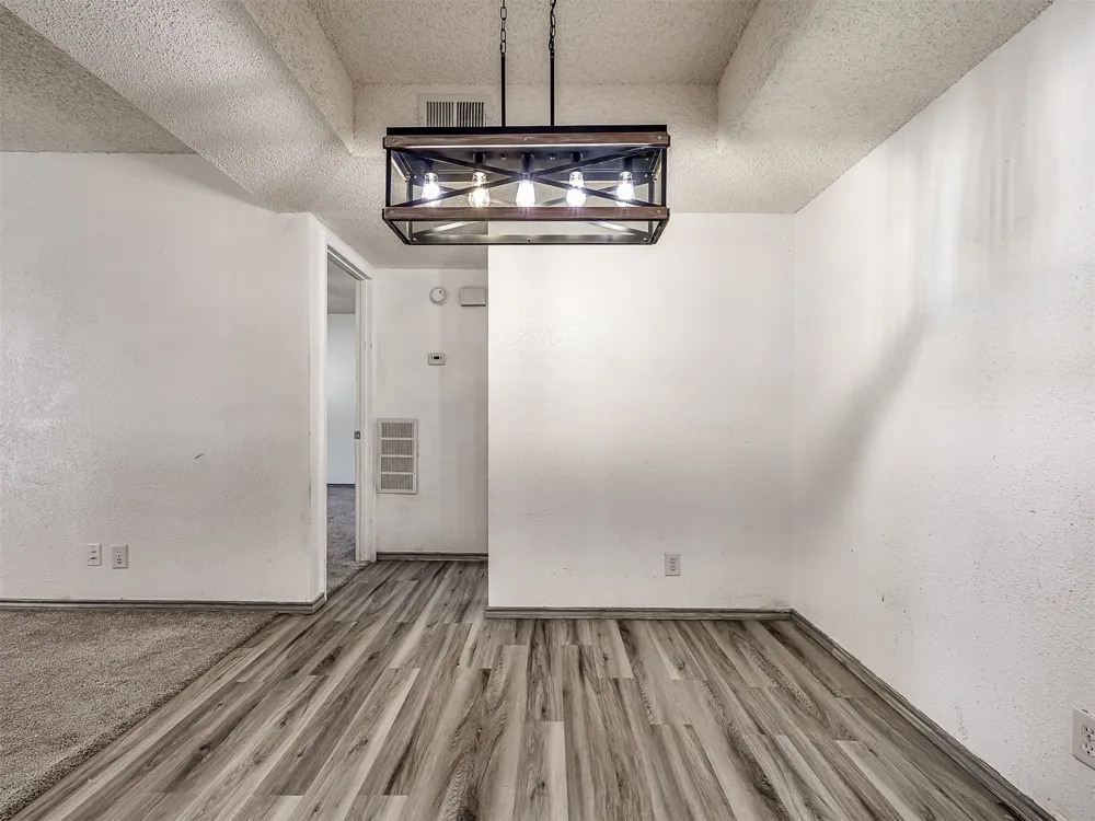 2217 E 67th Street S #1502 Tulsa, OK 74136