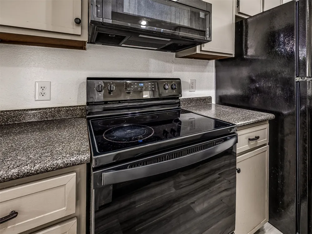 2217 E 67th Street S #1502 Tulsa, OK 74136