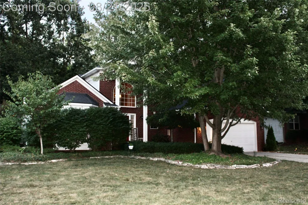 5311 Sandalwood Court Grand Blanc Charter Township, MI 48439