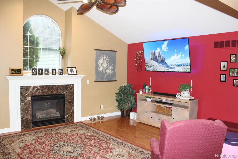 5311 Sandalwood Court Grand Blanc Charter Township, MI 48439