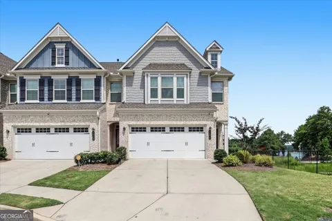 6458 Lanier Harbor LNDG