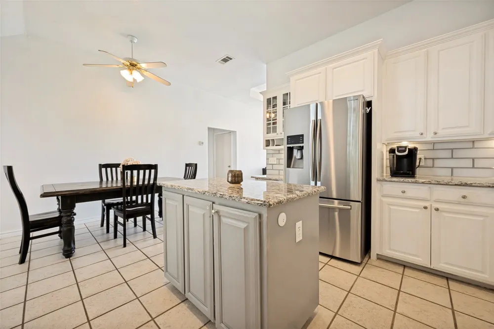 732 Charyl Lynn Drive Argyle, TX 76226