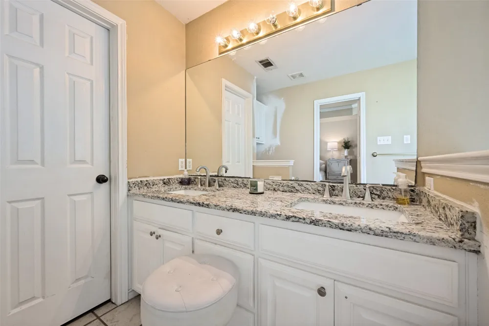 732 Charyl Lynn Drive Argyle, TX 76226