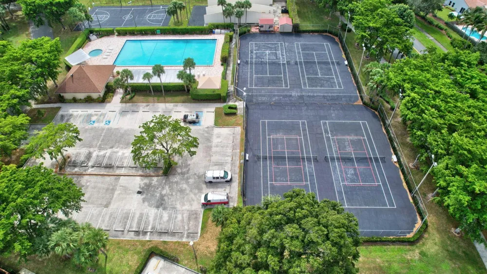 503 BUTTONWOOD LANE Boynton Beach, FL 33436