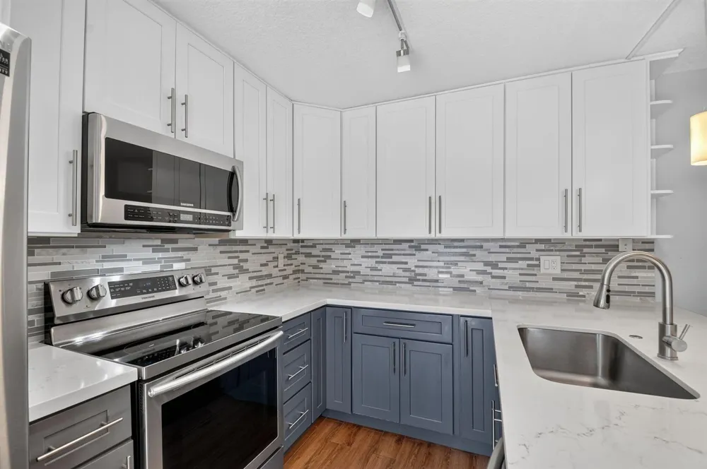 503 BUTTONWOOD LANE Boynton Beach, FL 33436