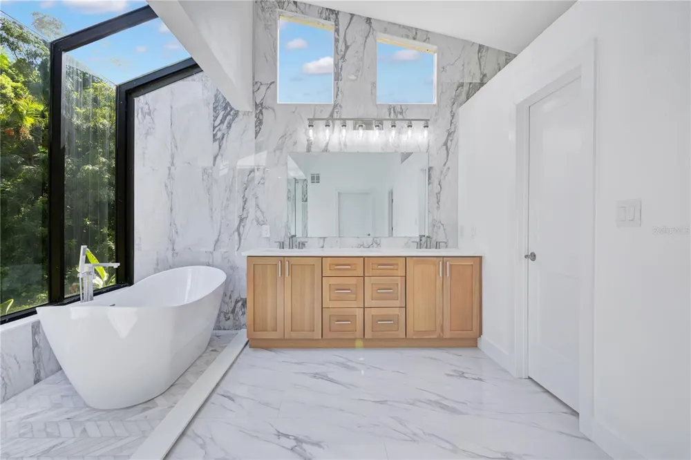 2317 FARMWOOD CIRCLE Gotha, FL 34734
