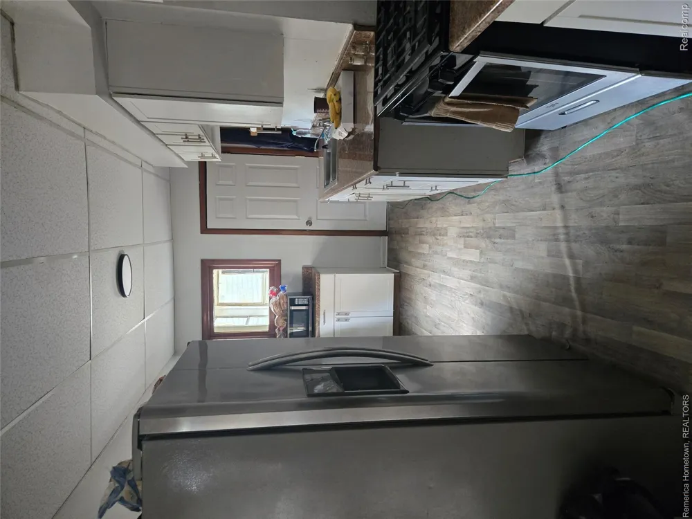 431 W Walnut Street Kalamazoo City, MI 49007