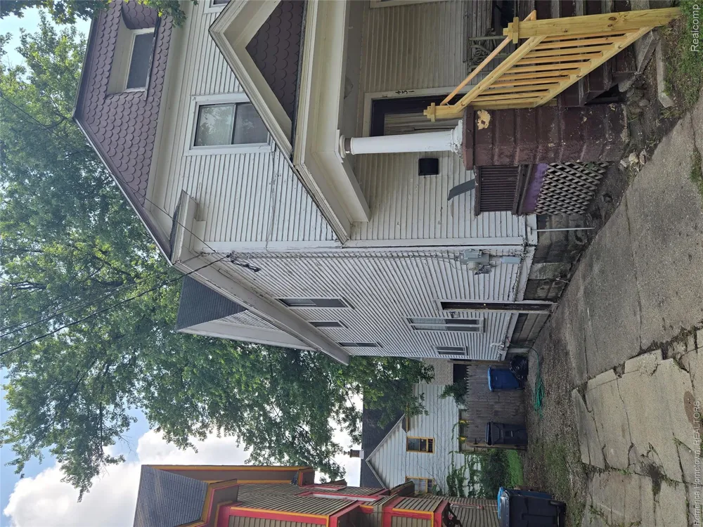 431 W Walnut Street Kalamazoo City, MI 49007