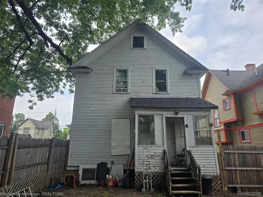 431 W Walnut Street Kalamazoo City, MI 49007