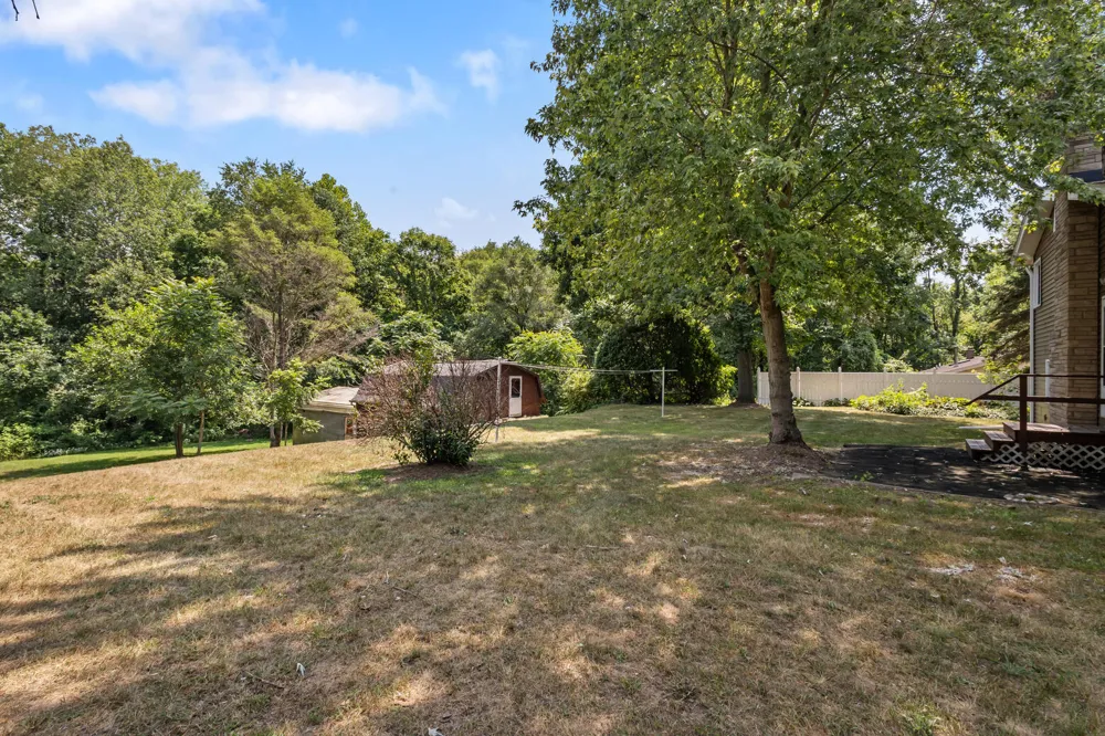 10426 Douglas Avenue Plainwell, MI 49080