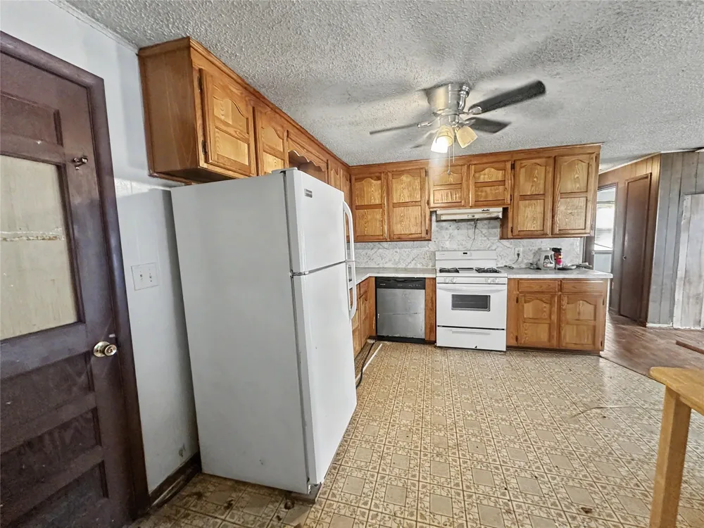 848 W Keetoowah Street Tahlequah, OK 74464