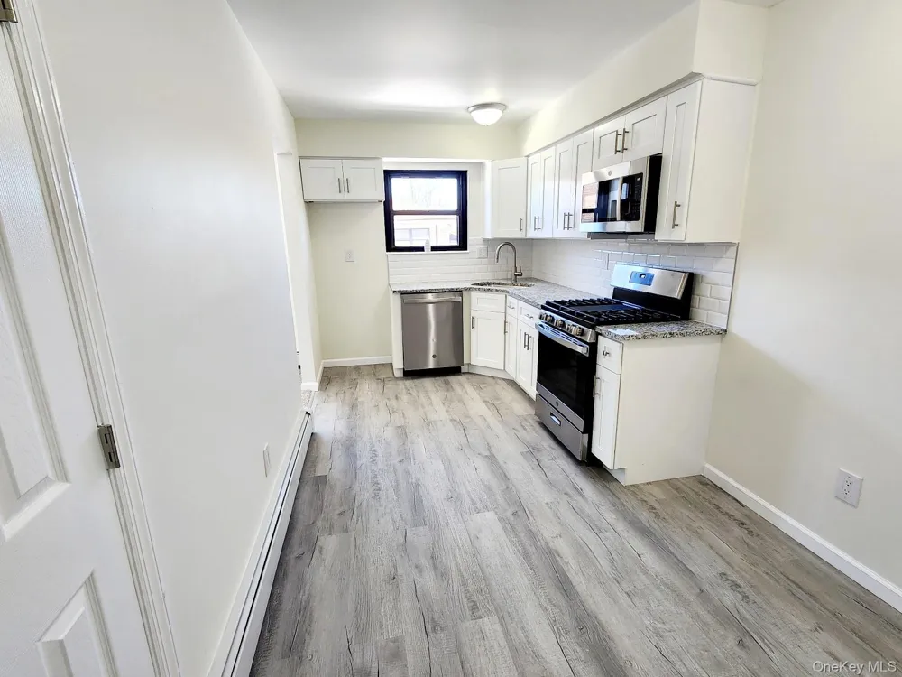 196 Sneden Place #196 Spring Valley, NY 10977