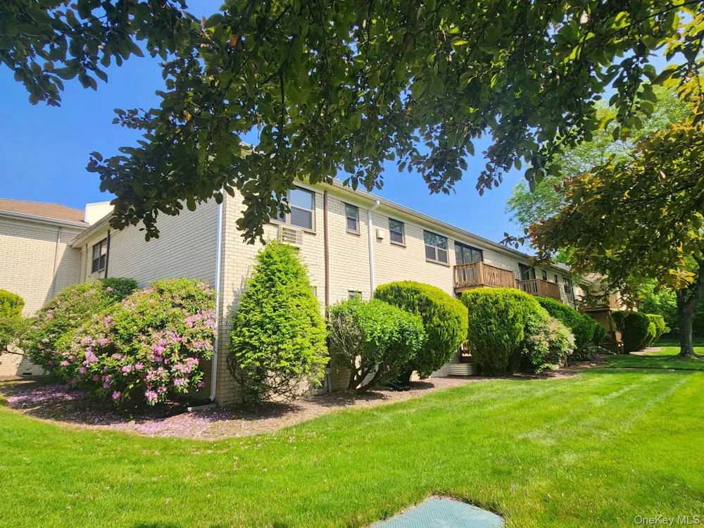 196 Sneden Place #196 Spring Valley, NY 10977