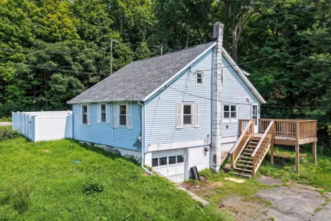 14 Airport Road