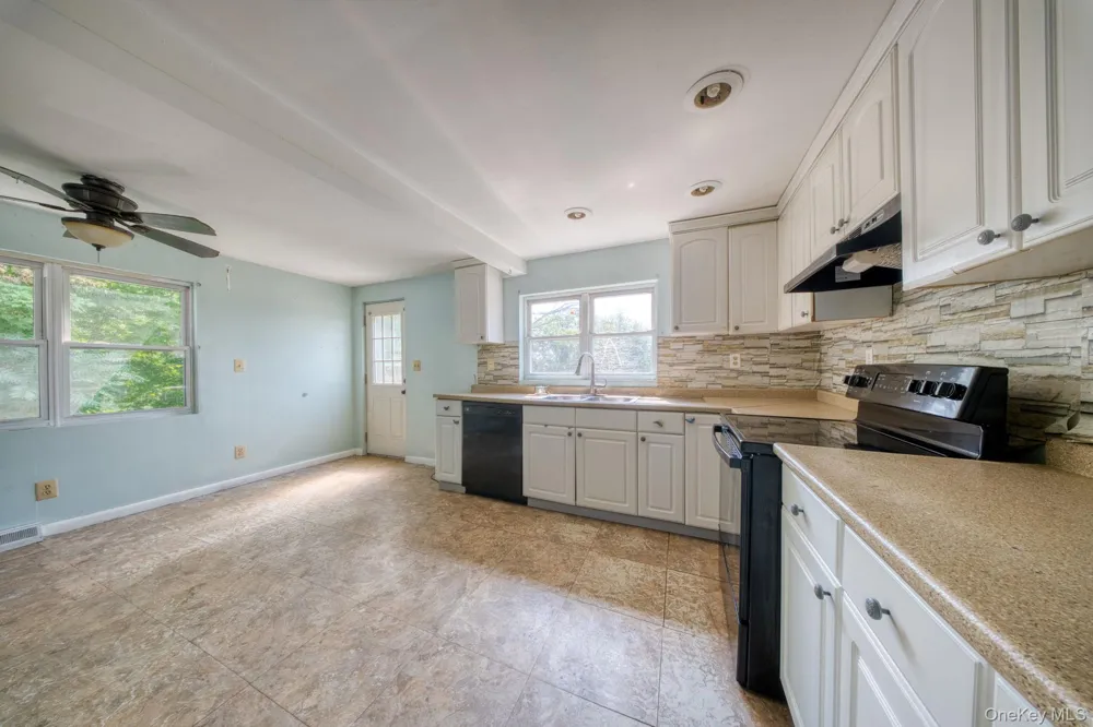 14 Airport Road Middletown, NY 10940