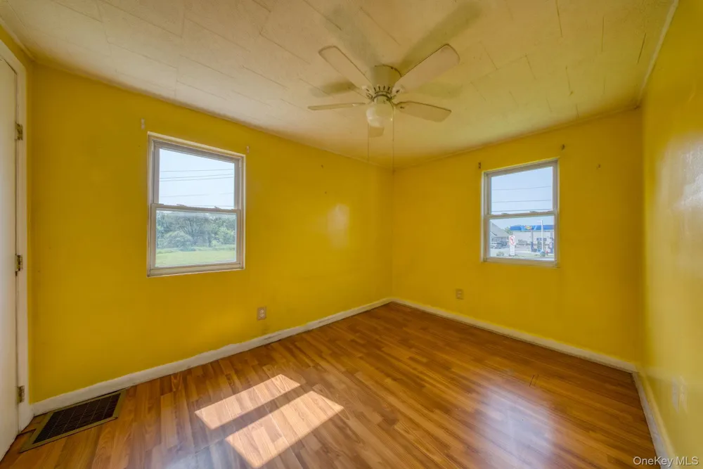 14 Airport Road Middletown, NY 10940