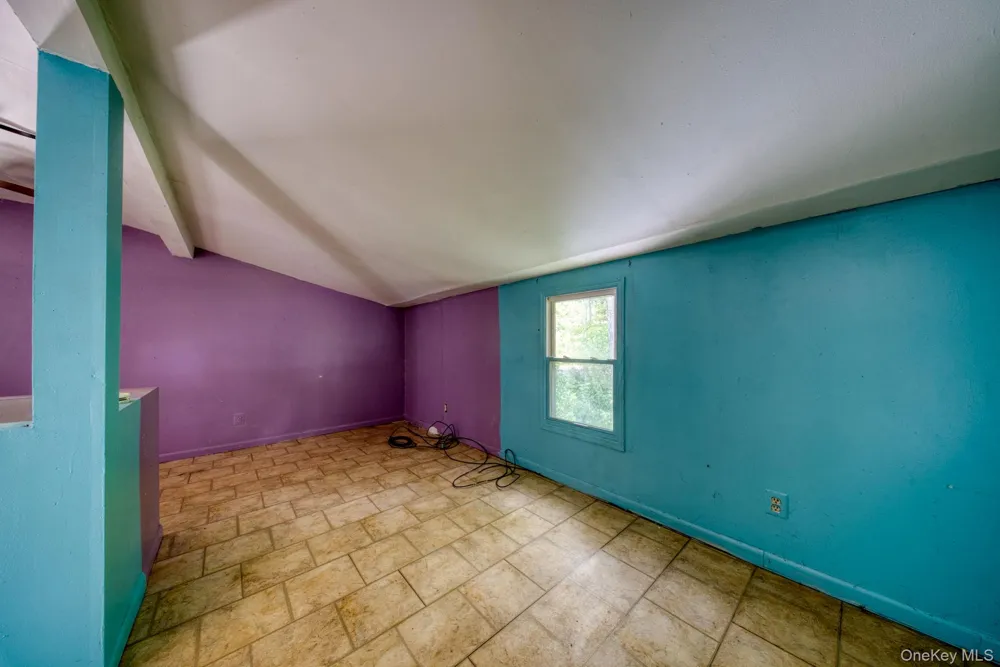 14 Airport Road Middletown, NY 10940