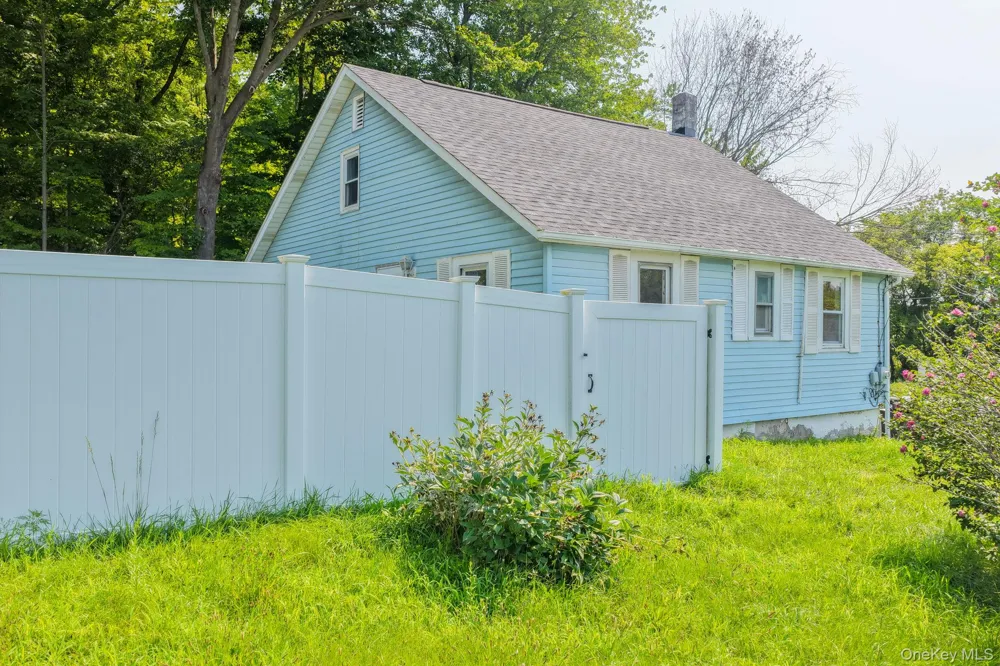 14 Airport Road Middletown, NY 10940
