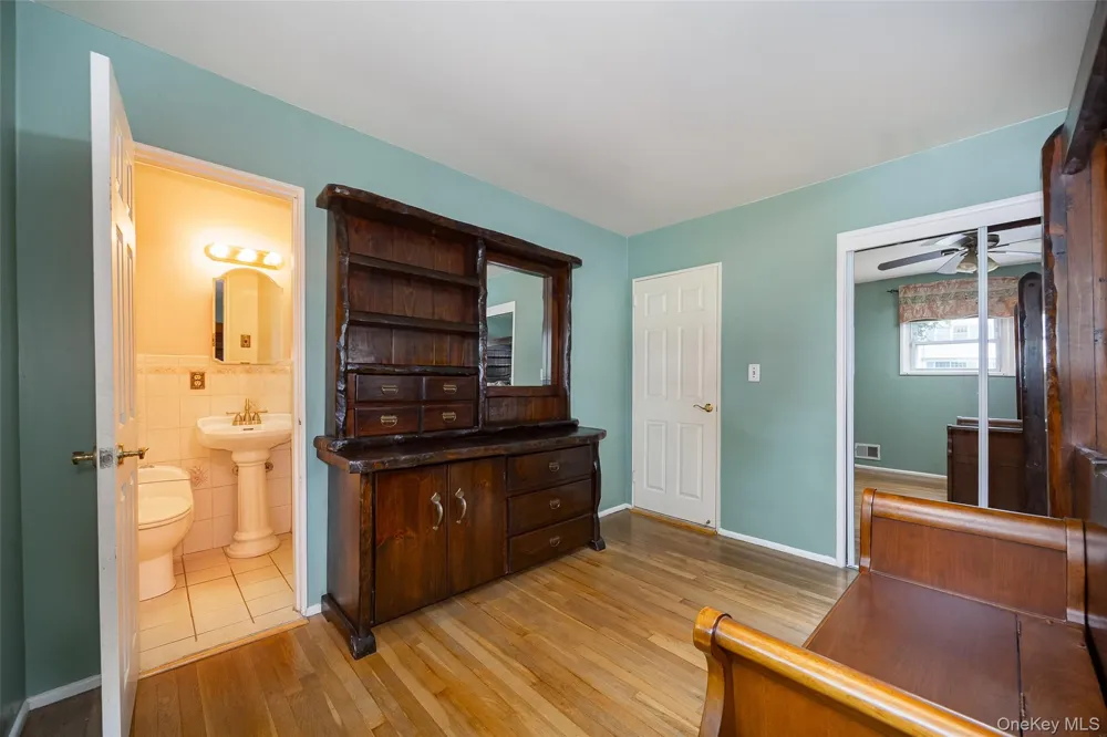 61 Ganung Drive Ossining, NY 10562