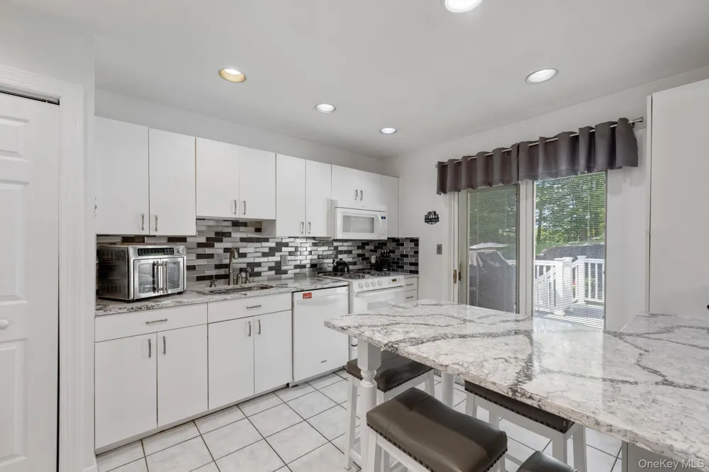 7 Windmill Lane New City, NY 10956