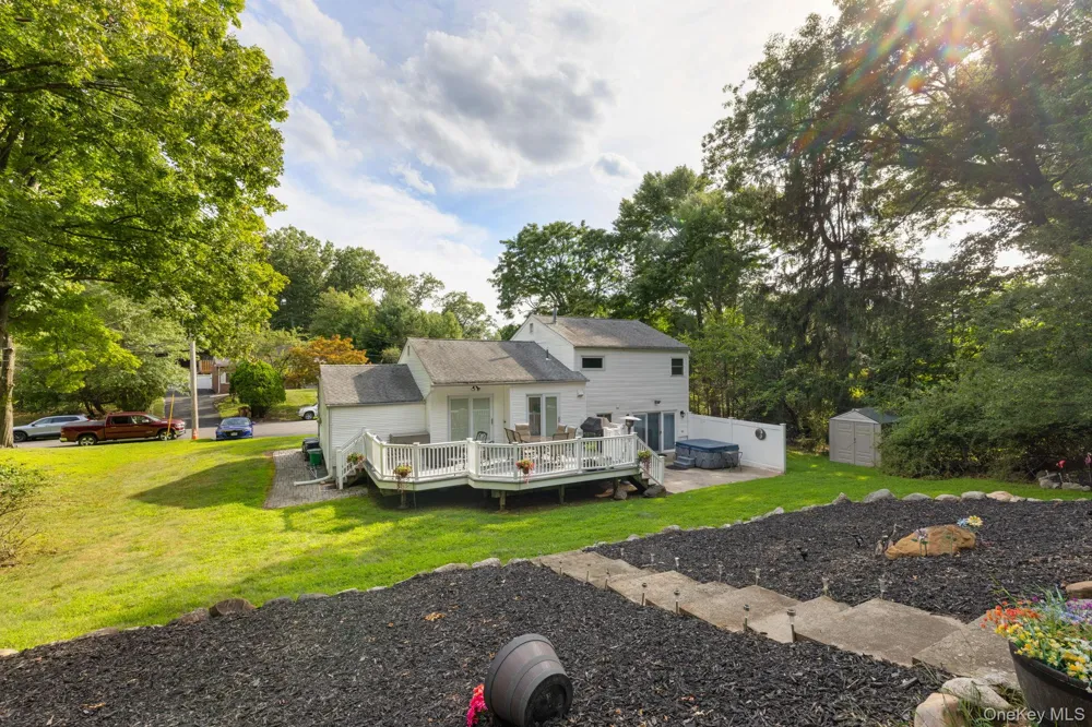 7 Windmill Lane New City, NY 10956