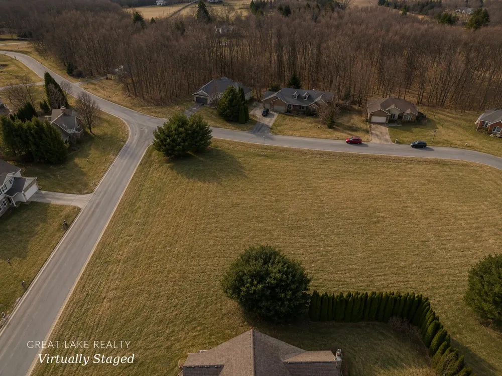 573 Wittenberg Path St. Joseph, MI 49085
