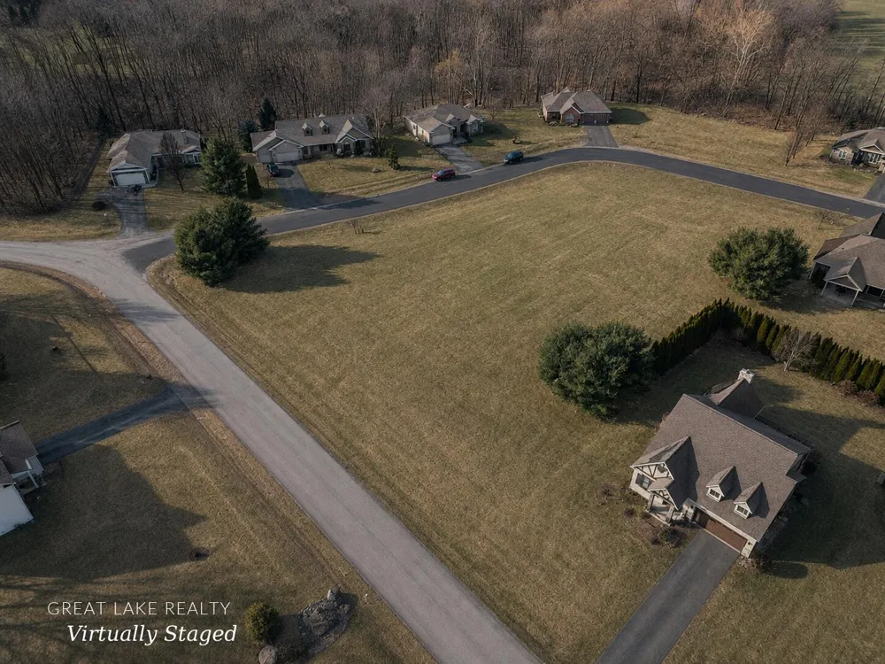 573 Wittenberg Path St. Joseph, MI 49085