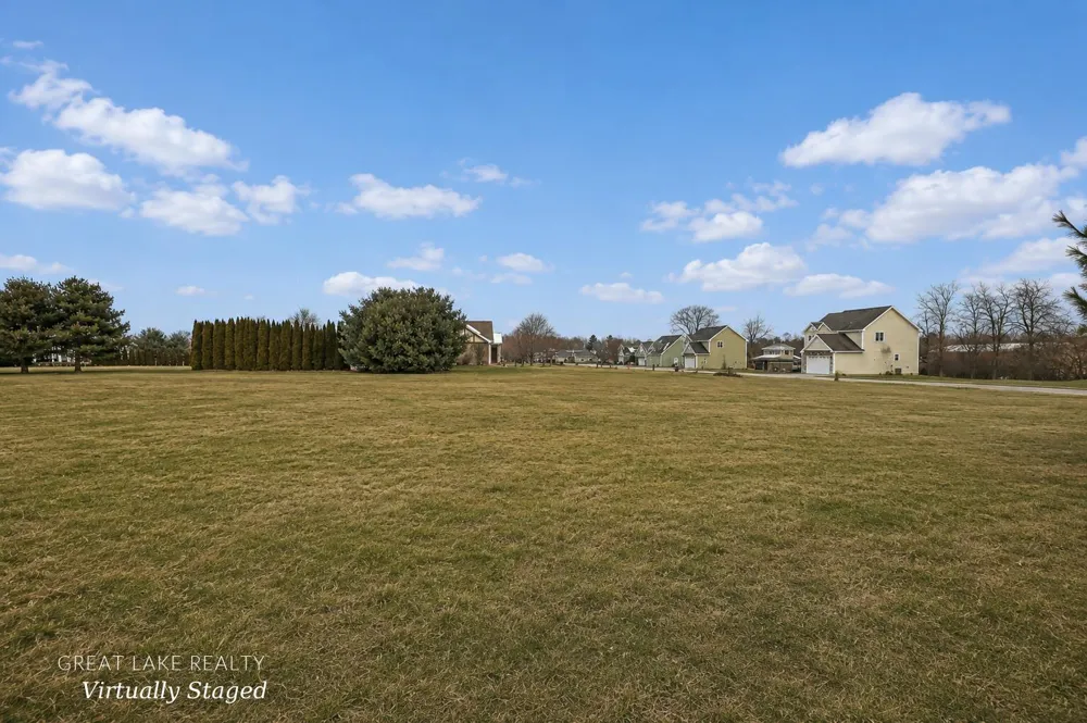 573 Wittenberg Path St. Joseph, MI 49085