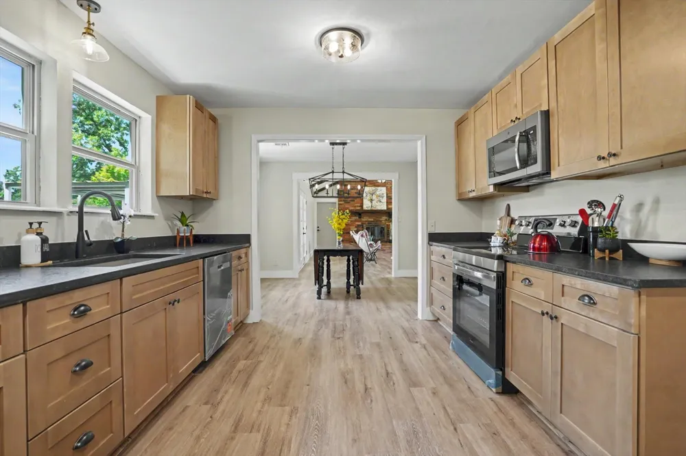 30324 S Pine Ridge Road Catoosa, OK 74015