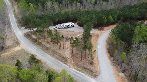 29 Summit Dr