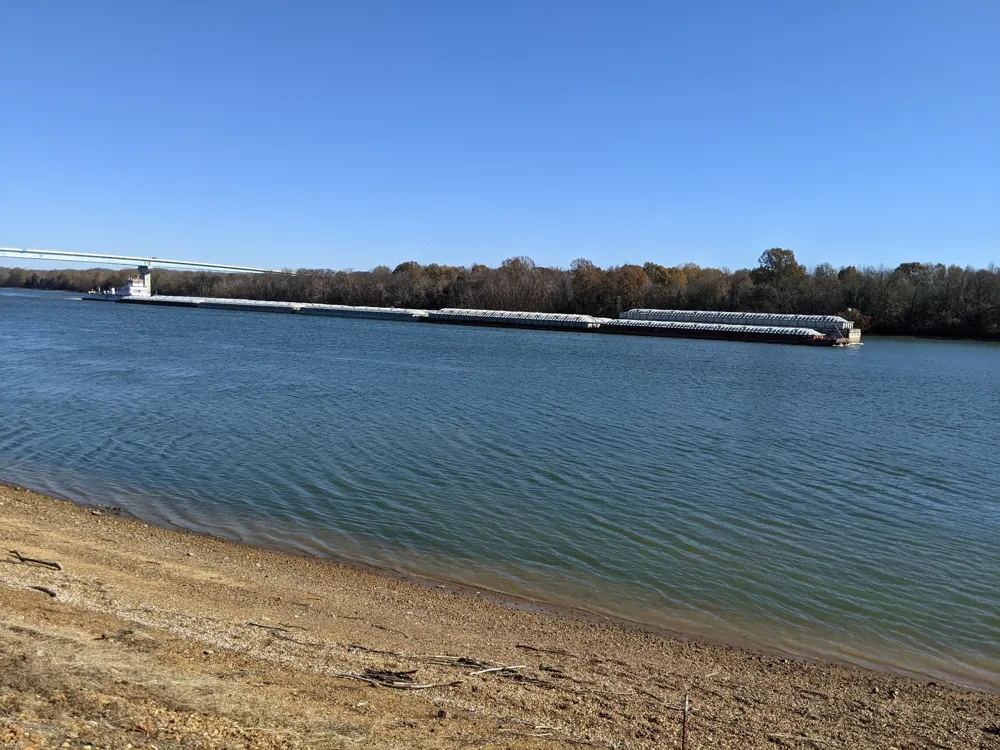 29 Summit Dr Linden, TN 37096