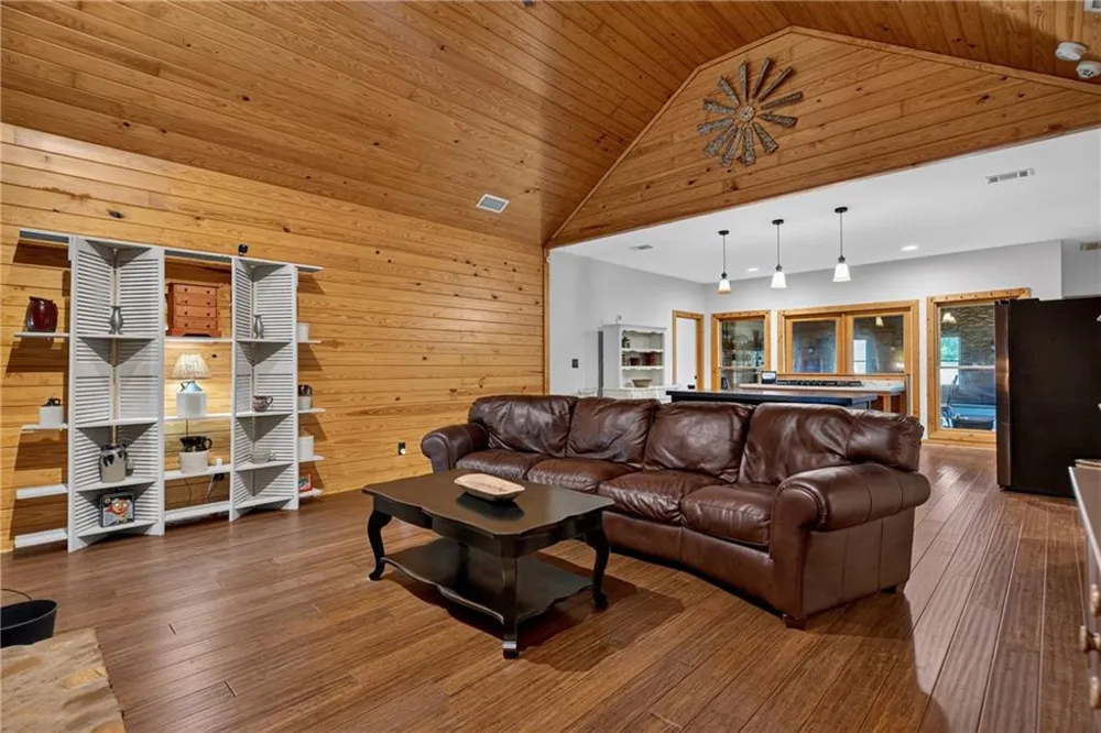 1369 Mobley Bridge Road Hogansville, GA 30230