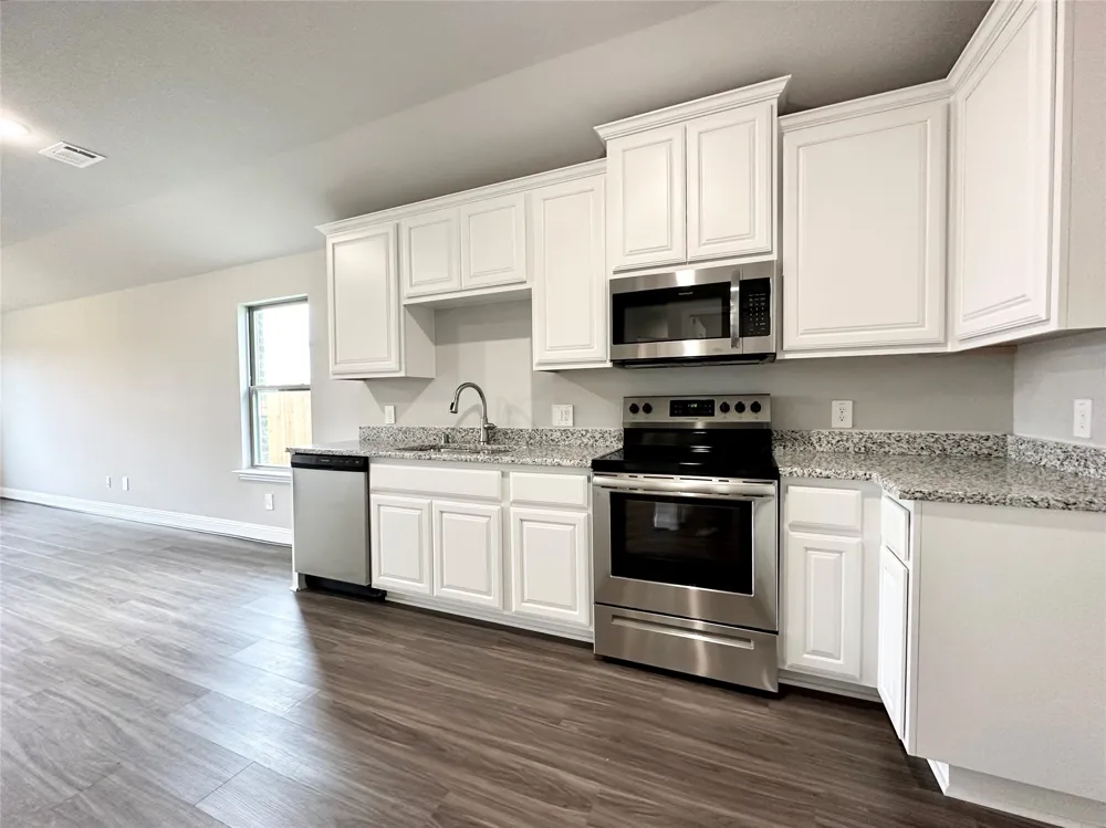 1428 Waverley Drive Greenville, TX 75402