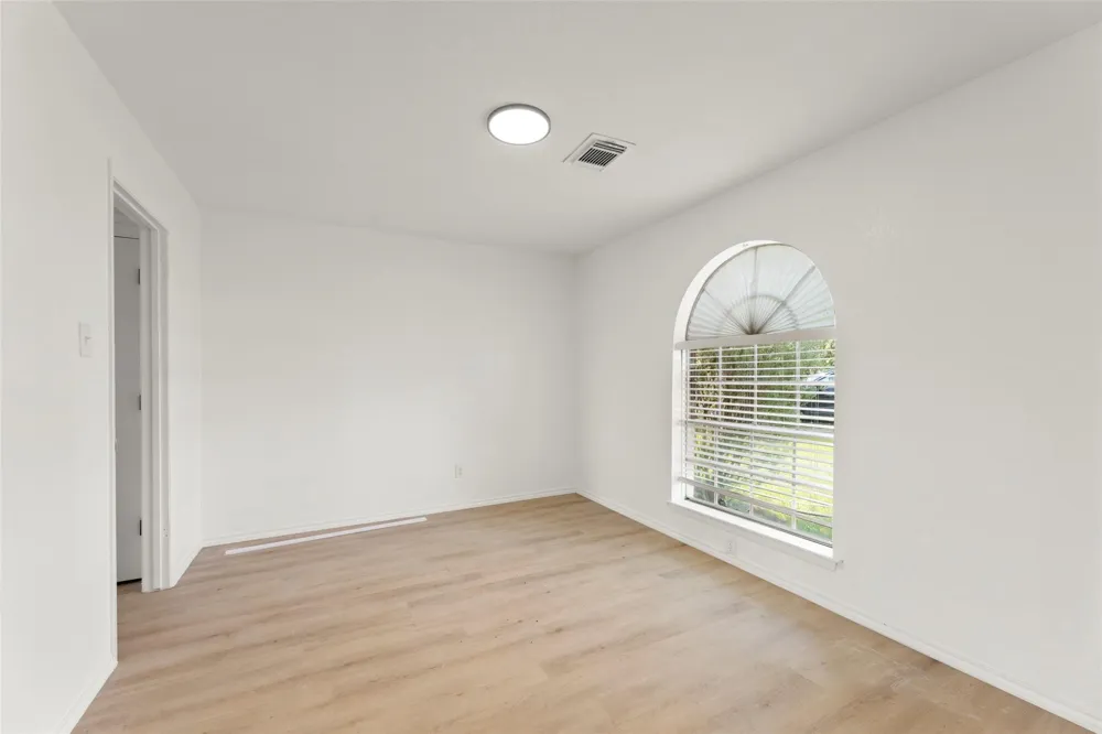 3911 Thistlewood Drive Pasadena, TX 77504
