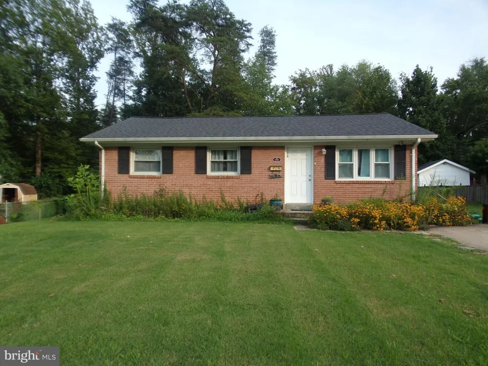 3721 FORESTDALE AVENUE Woodbridge, VA 22193