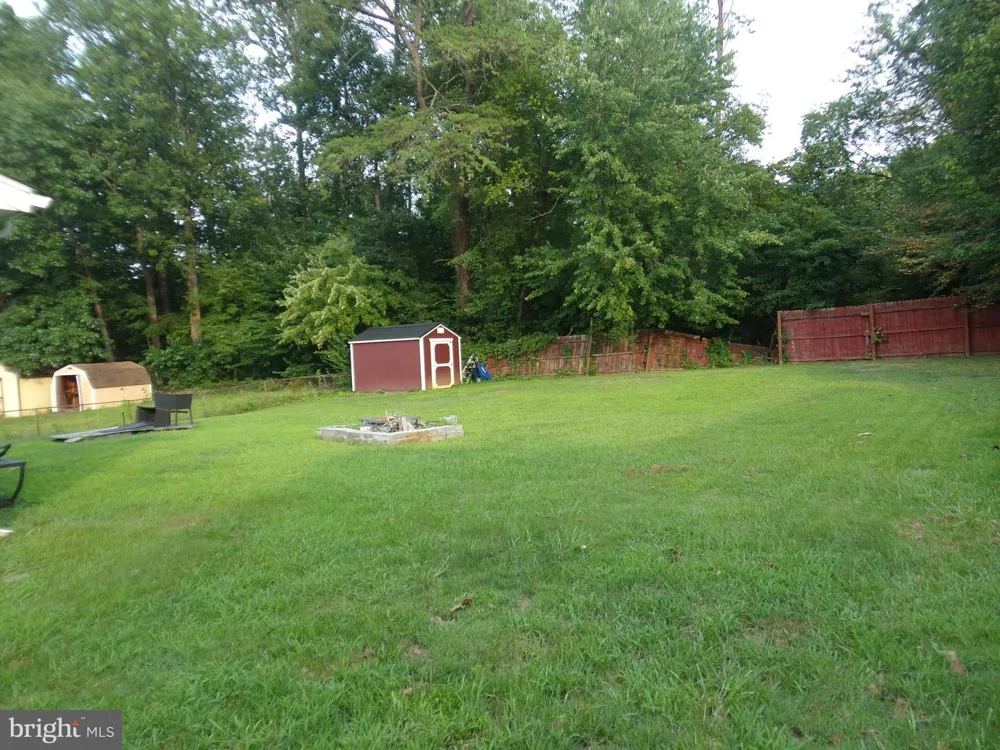 3721 FORESTDALE AVENUE Woodbridge, VA 22193