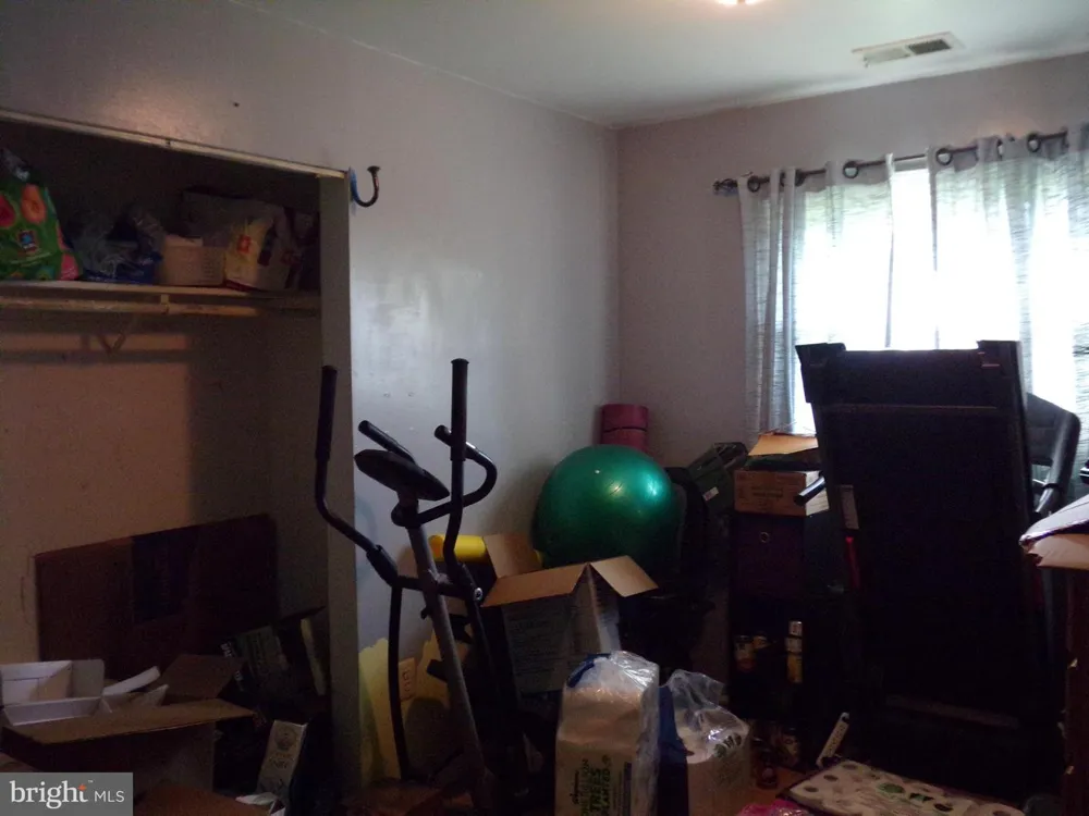 3721 FORESTDALE AVENUE Woodbridge, VA 22193