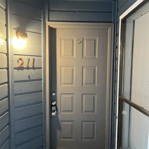 6737 S Peoria Avenue #C211