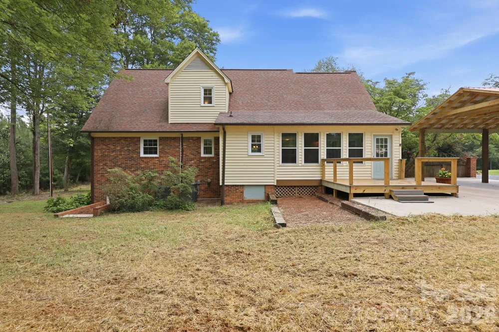 360 Small Road Randleman, NC 27317