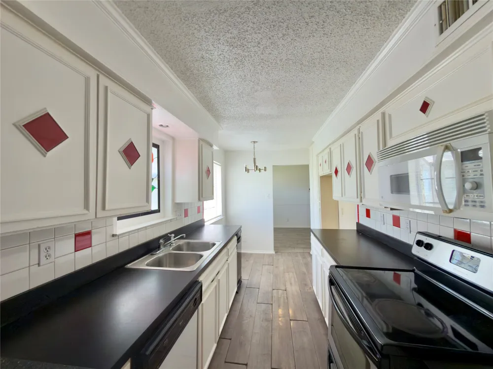 6032 Westridge Lane #201 Fort Worth, TX 76116