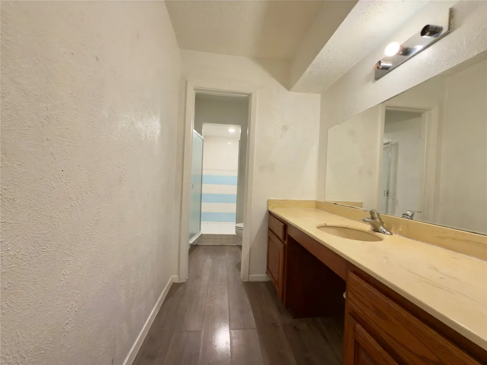 6032 Westridge Lane #201 Fort Worth, TX 76116